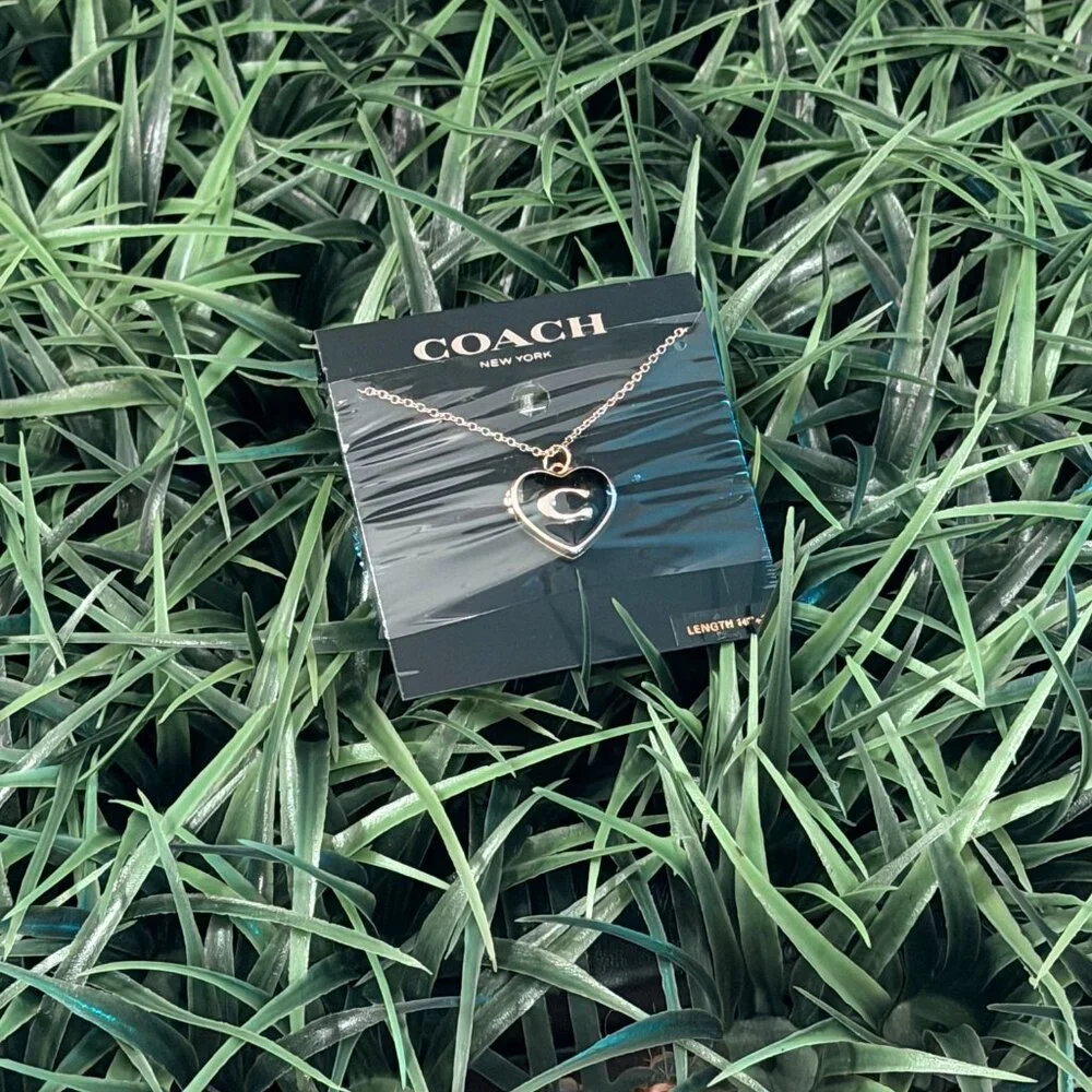 Coach Black Heart Locket Necklace Gold Tone 16–18” Chain Signed Pendant - Picture 3 of 3